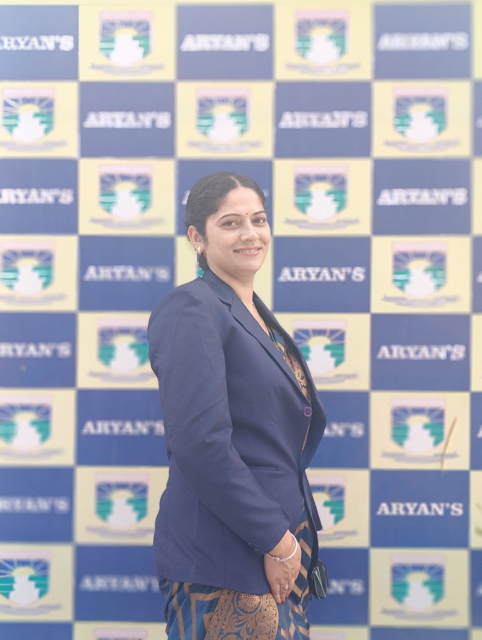 Mrs. Shruti Thakur, Chief Administrator, Aryan Public School - slide 2